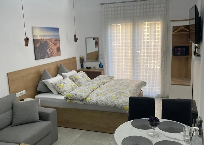Apartman Alfa *
